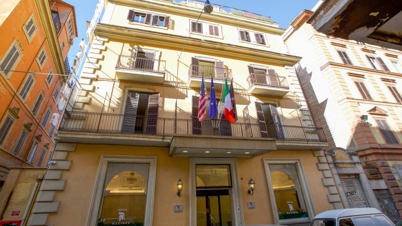 Hotel--Building--1---Hotel-Maximus-Roma