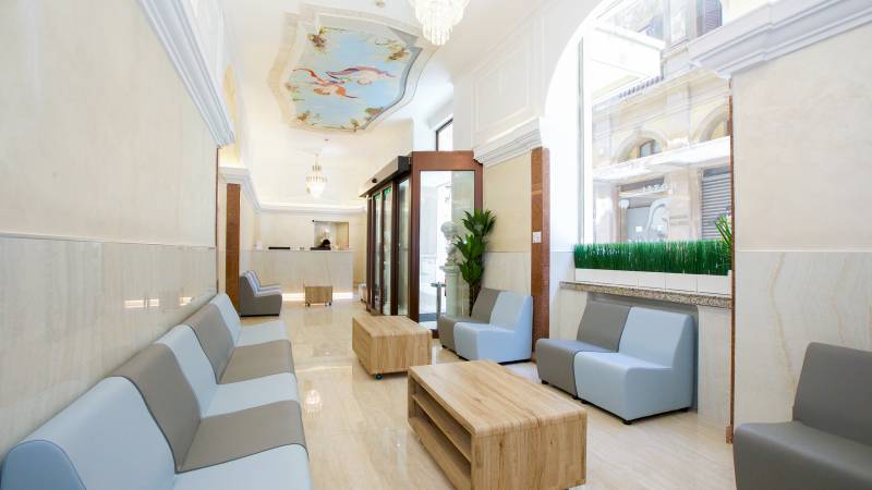 Reception--1---Hotel-Maximus-Roma